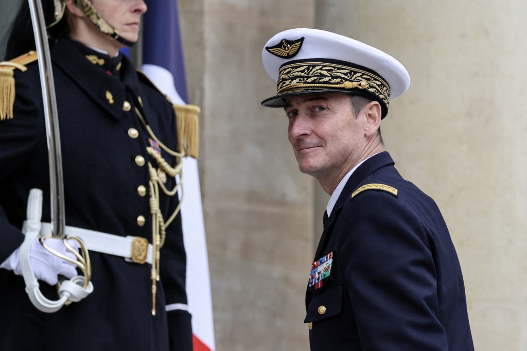 Le général Fabien Mandon à l'Elysée
