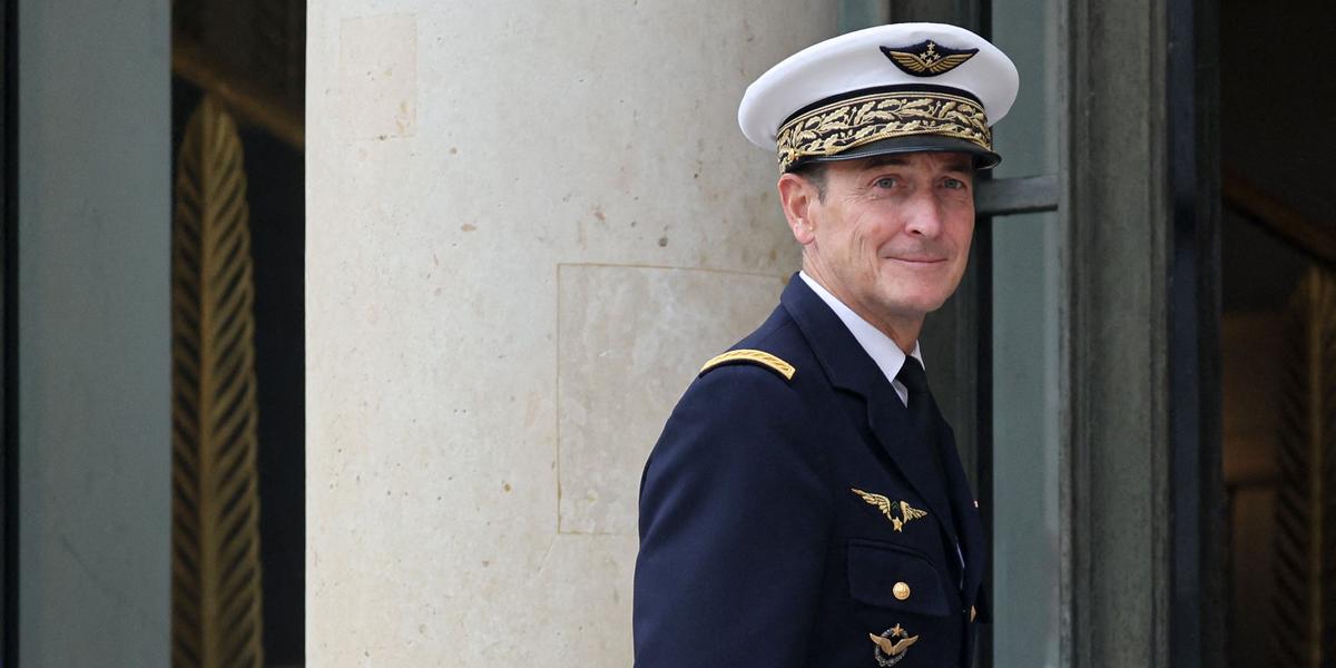 Elus locaux et responsables réagissant à la polémique