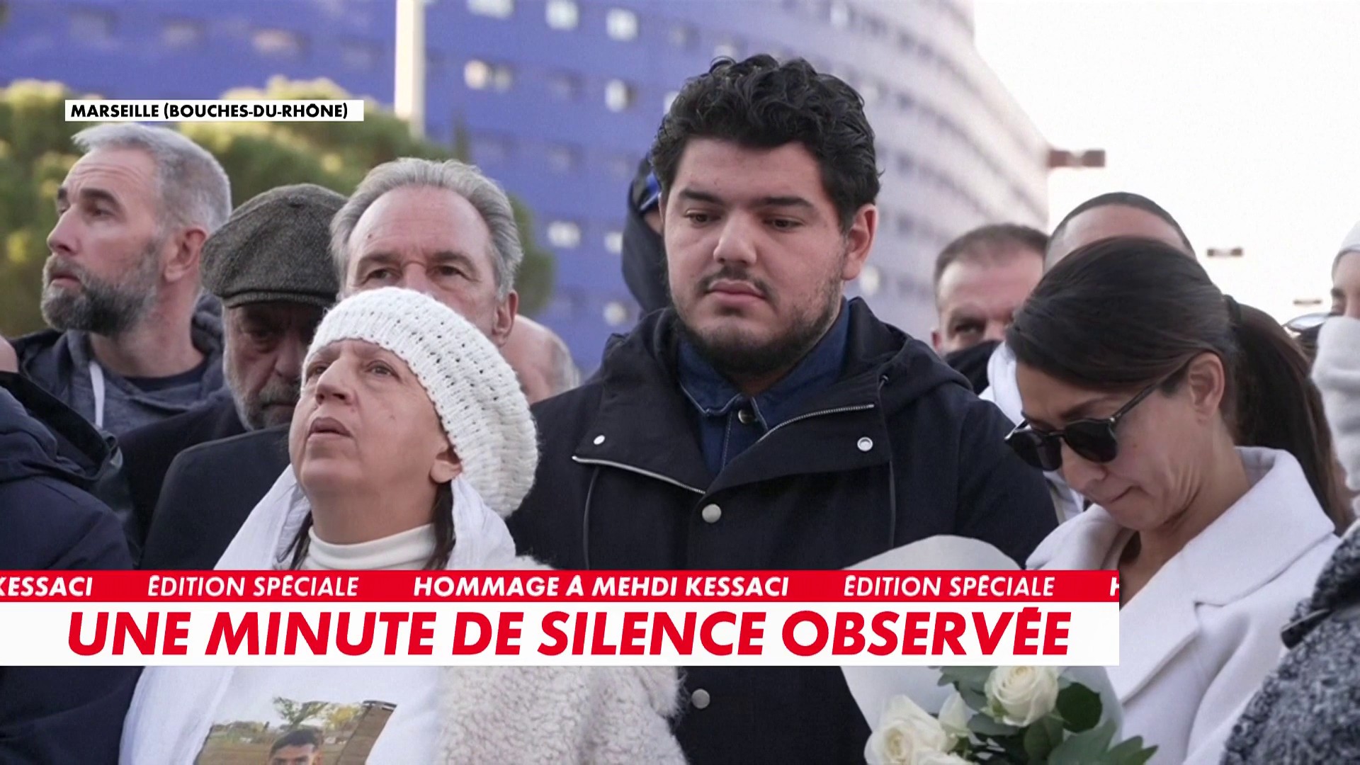 Minute de silence à Marseille en hommage à Mehdi Kessaci