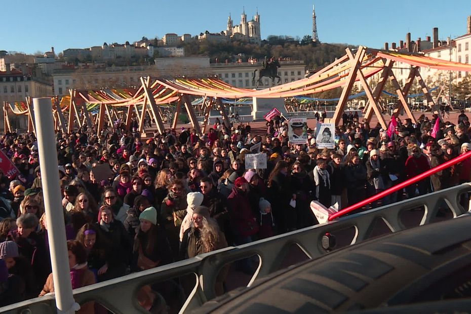 Manifestation à Lyon contre les violences faites aux femmes