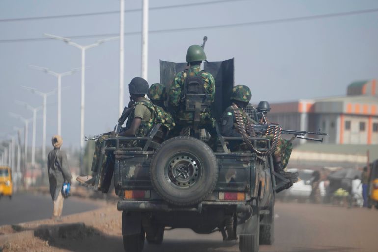 Patrouille de l'armée nigériane dans la zone de Kaduna Birnin Gwari