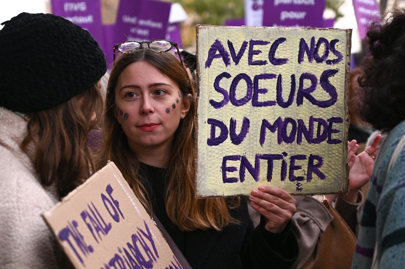 Manifestation parisienne contre les violences faites aux femmes