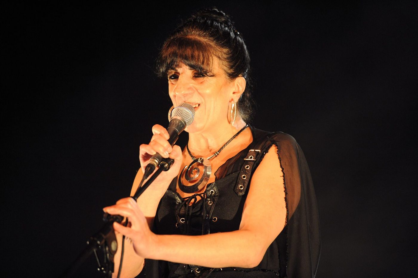 Biyouna portrait, actrice algérienne Baya Bouzar