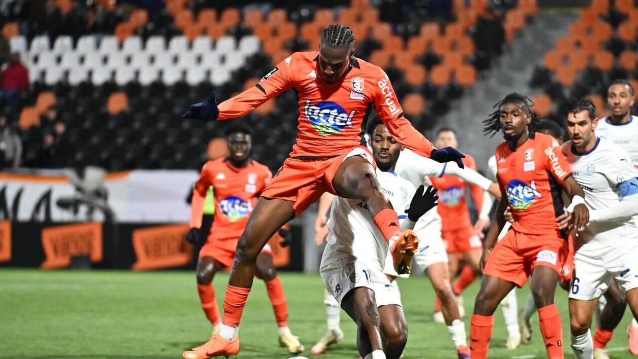 Stade Bastia-Laval en Ligue 2