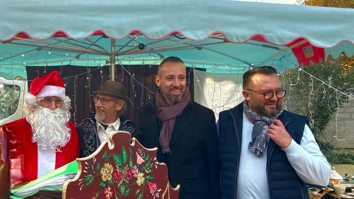 Marché de Noël sur l’esplanade de Bretagne, stands et décorations