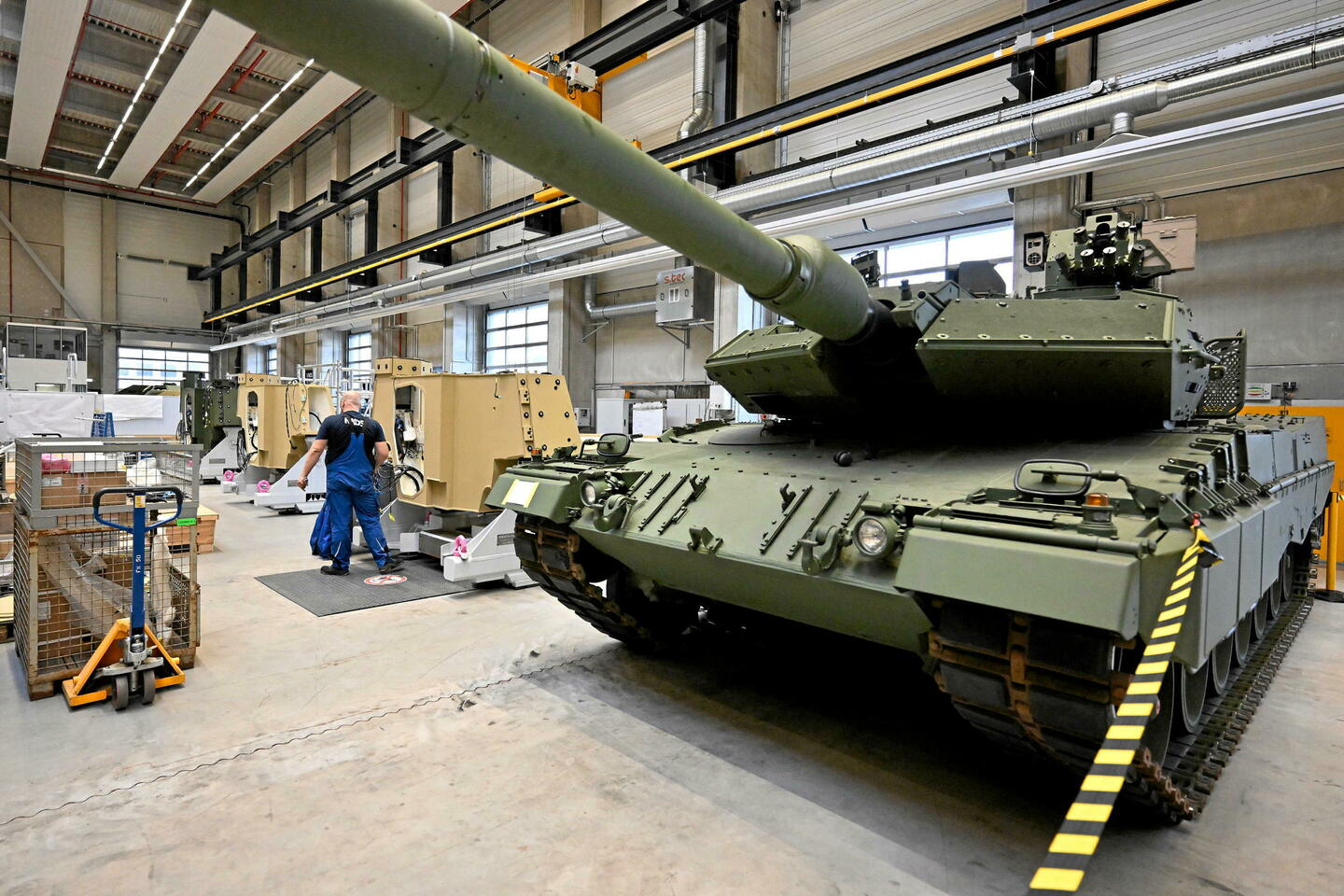 Parlement européen et programme Edip de défense européenne