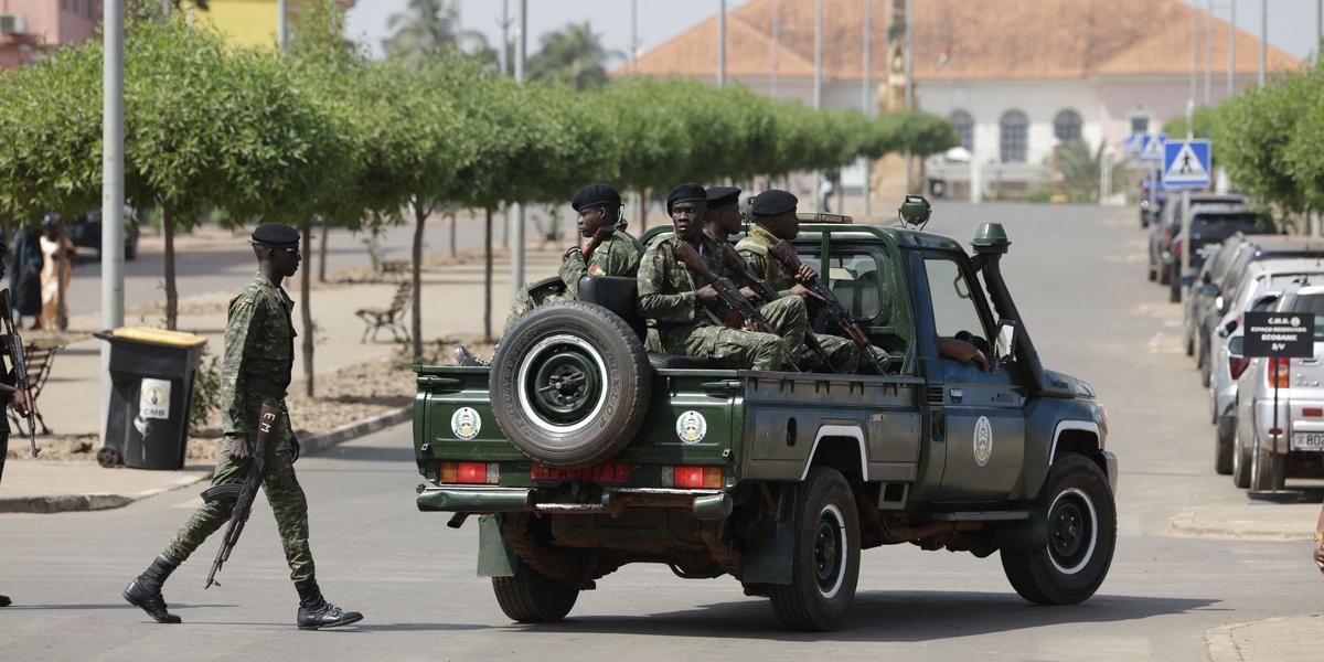 Arrestation du président Embalo et rues désertes de Bissau