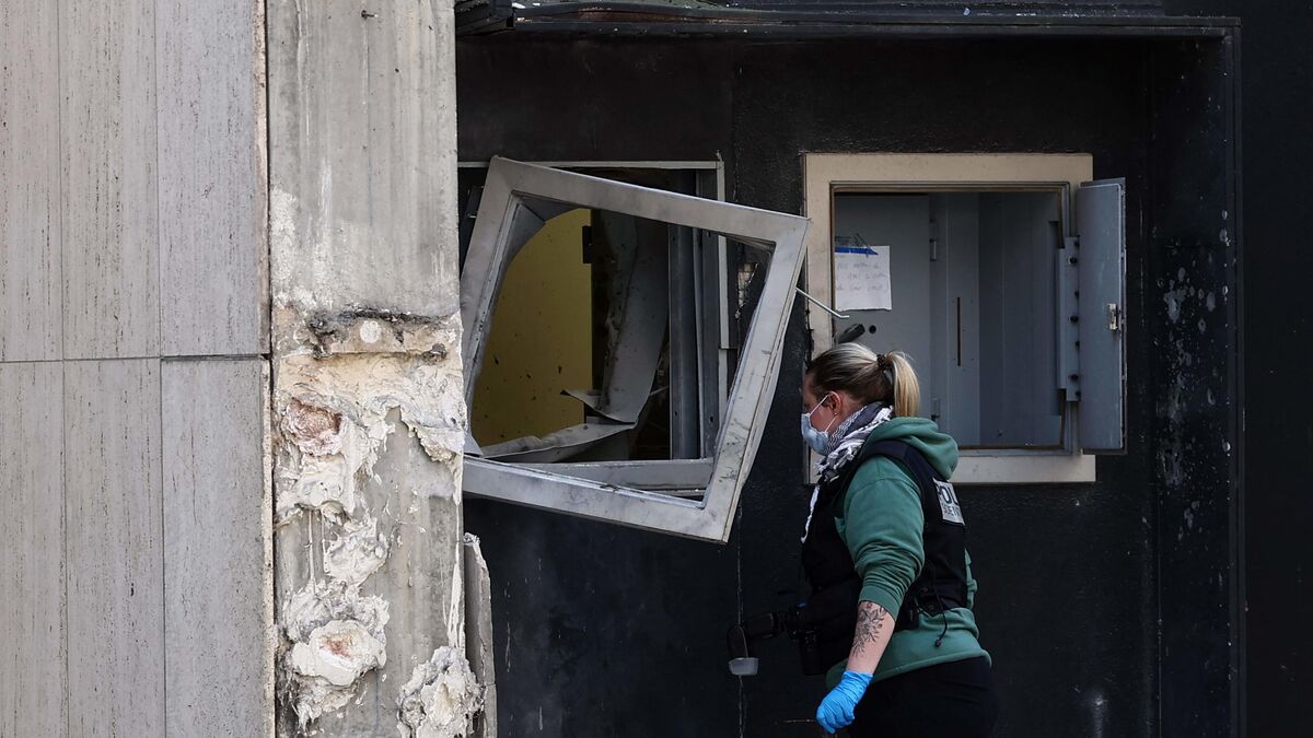 Braquage distributeur La Poste Roubaix 12 novembre 2025