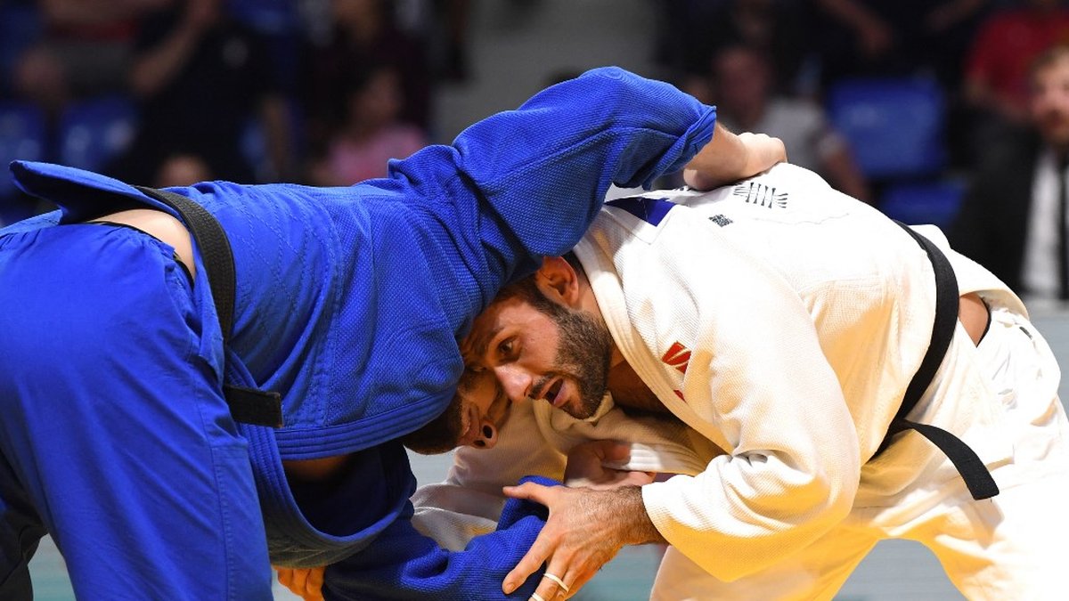 Judokas russes et adversaires sur le tatami