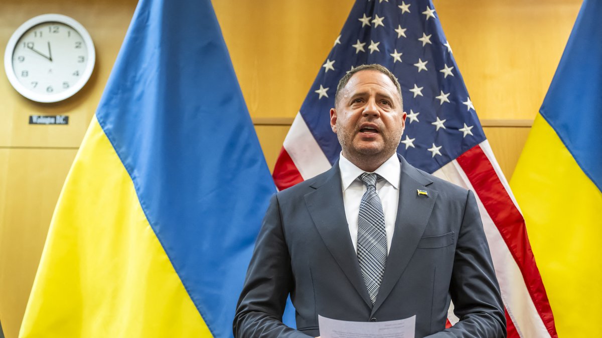 Bureau der Andriy Yermak vis e9 par des perquisitions NABU