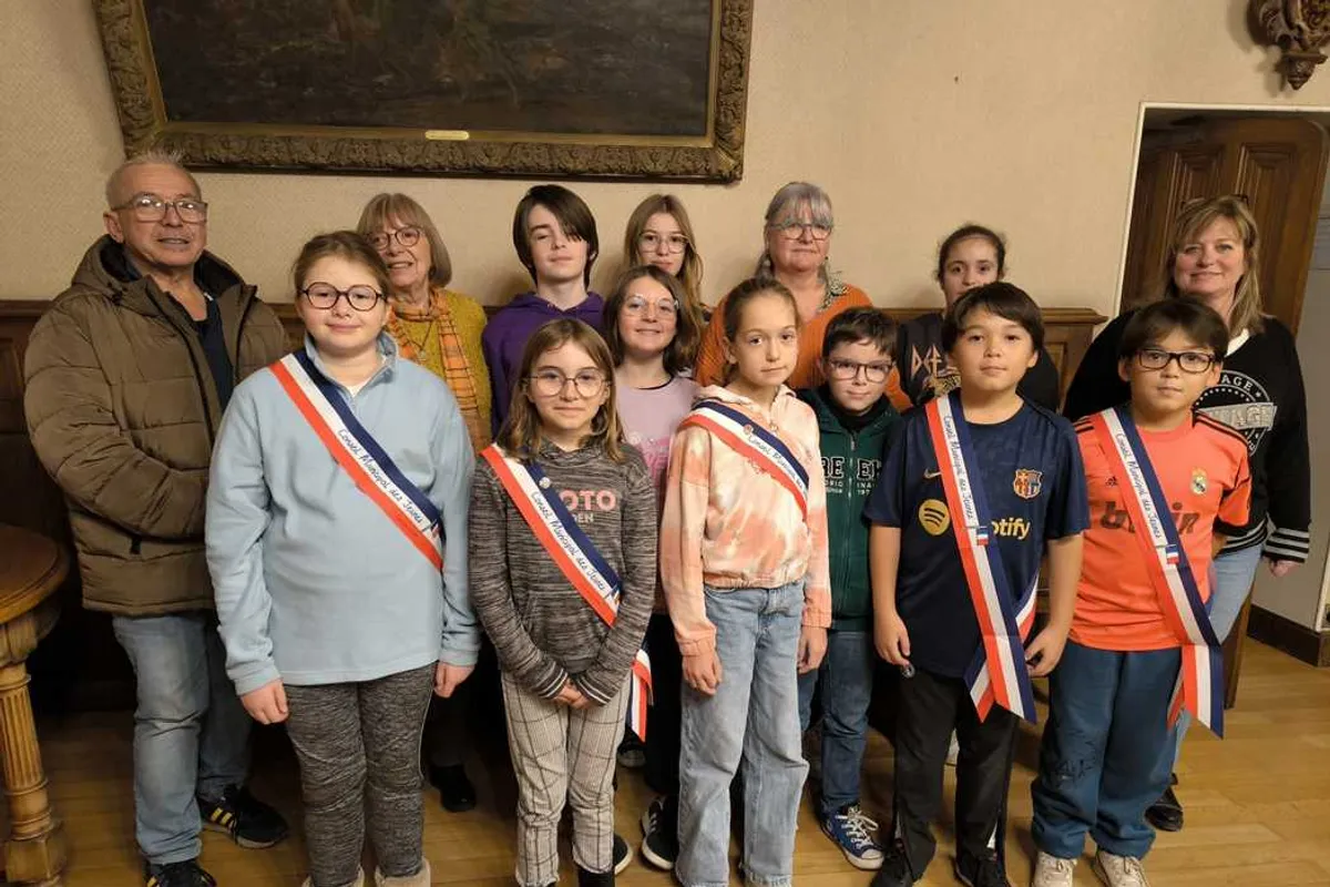 Élus du CME à Lorris lors de la première séance