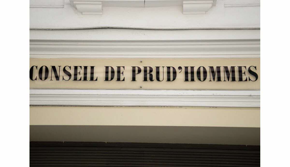 Jugement de cassation: insultes au directeur général