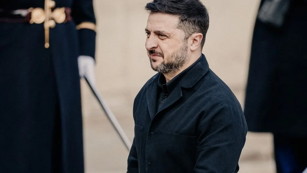 Guerre en Ukraine à Londres: Zelensky réunit ses alliés