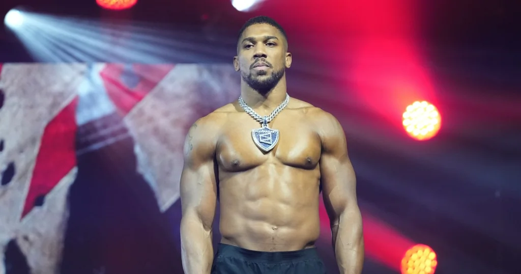Anthony Joshua blessé: accident mortel au Nigeria fait deux morts