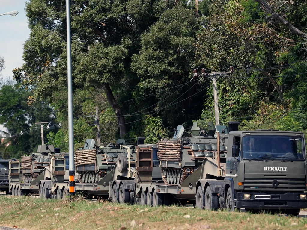 Cambodge-Thaïlande : 17 jours d'échanges de tirs, pourparlers en Malaisie