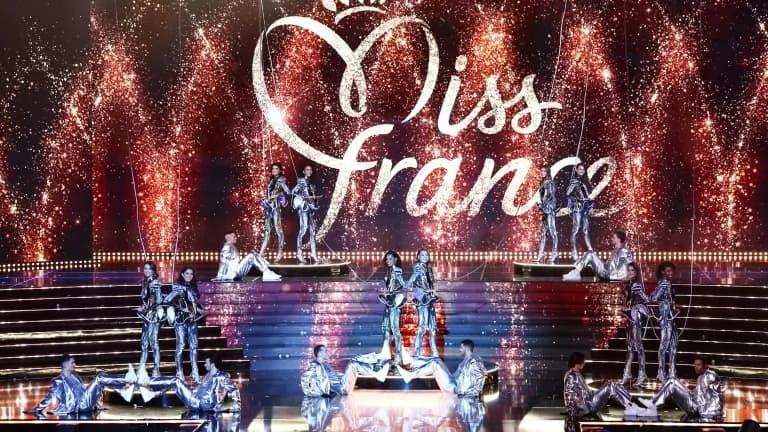 Miss Provence et Miss Aquitaine destituées après une vidéo privée