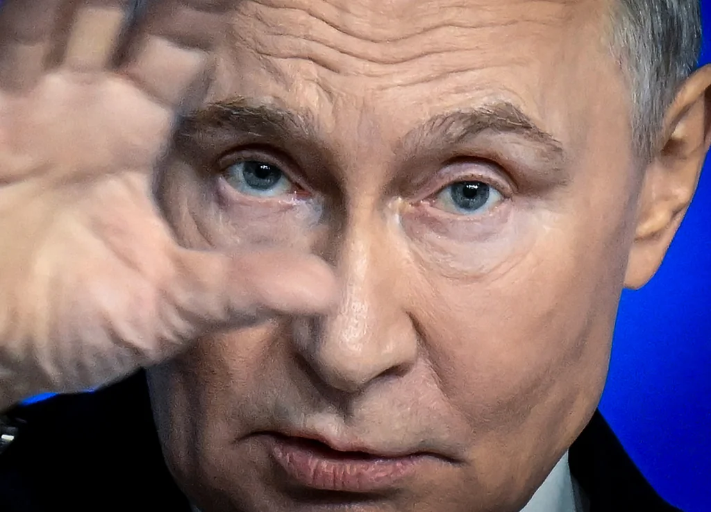 Guerre Russie-Ukraine : jour 1 395 — attaques, aides, négociations