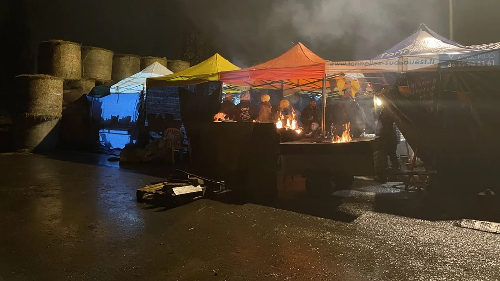 Agriculteurs des Hautes-Pyrénées mobilisés depuis Noël pour leurs revendications