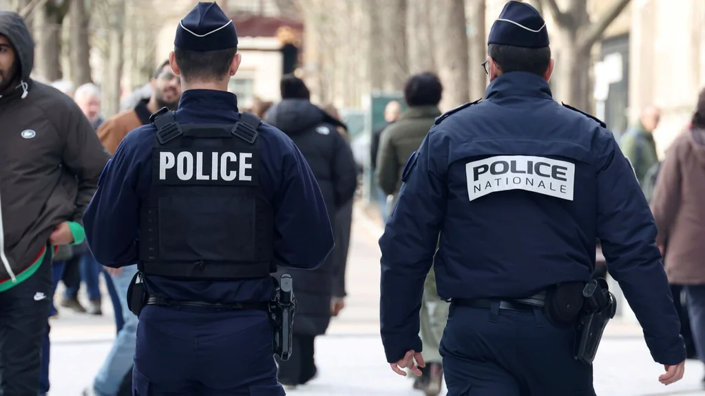 Candidat aux municipales dans l’Orne victime d’insultes homophobes et menaces, saisit la justice