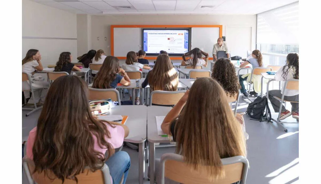 Groupes de besoin au collège: facultatifs en 2026 après le CSE