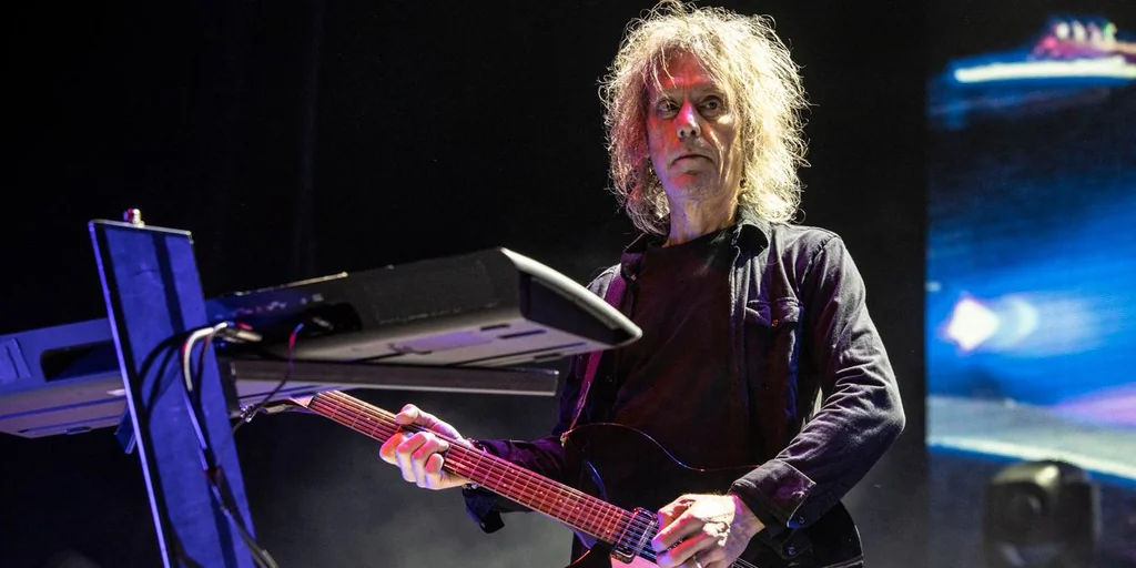 Décès de Perry Bamonte, guitariste emblématique de The Cure, à 65 ans