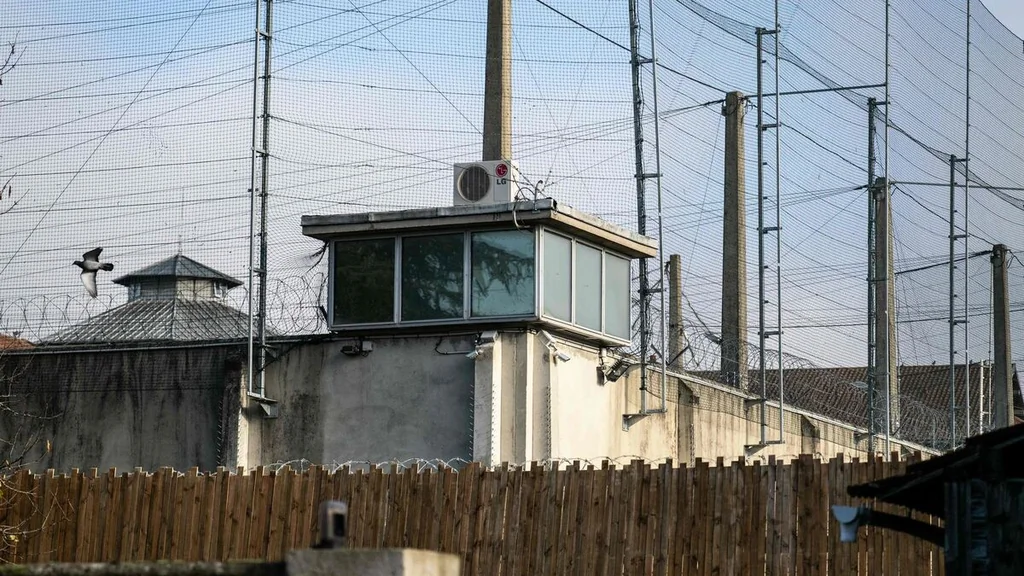 Double évasion à Dijon: le second détenu mis en examen et écroué