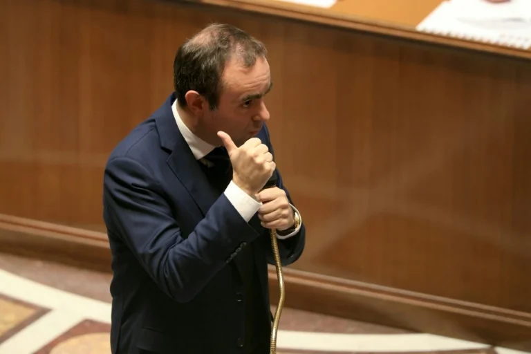 Budget: quelles étapes au Parlement après le vote mardi ?