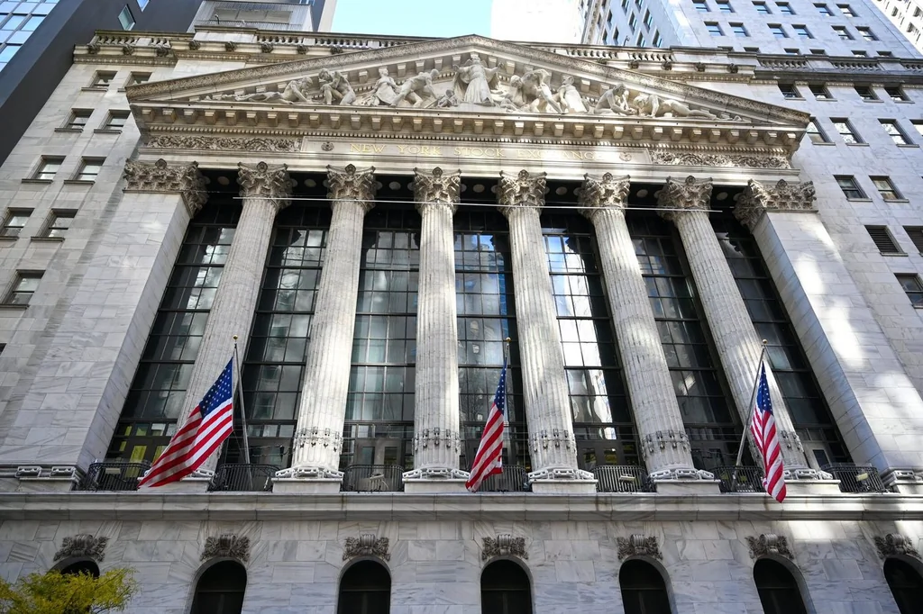 États‑Unis: PIB T3 à 4,3% et effets sur la Fed