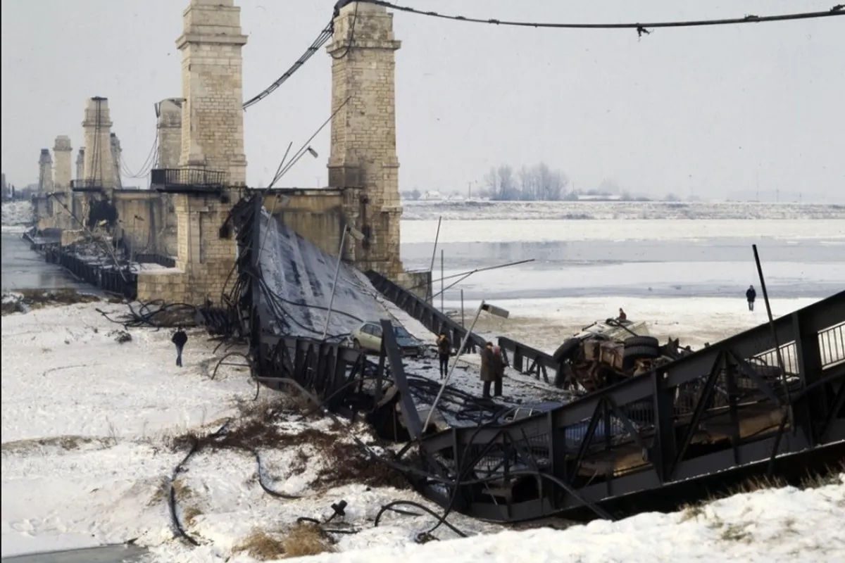 Froid extrême en 1985 : l'embâcle du fleuve Loire et ses conséquences