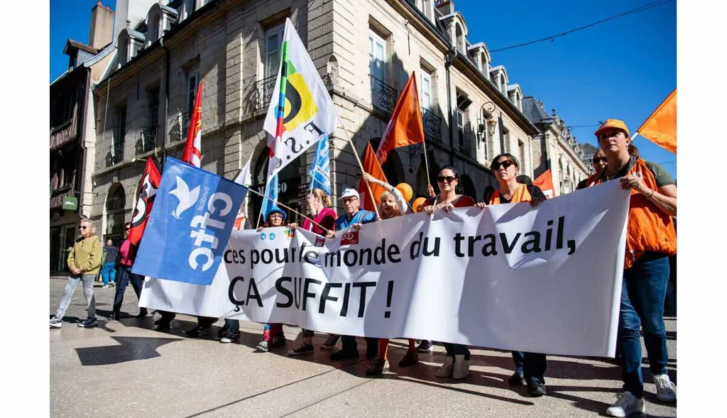 À Dijon, grève du 2 décembre : manifestation et perturbations