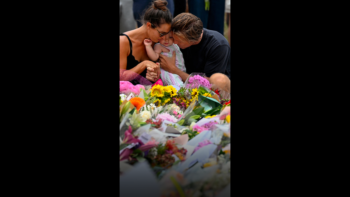 Message d'hommage et réactions internationales