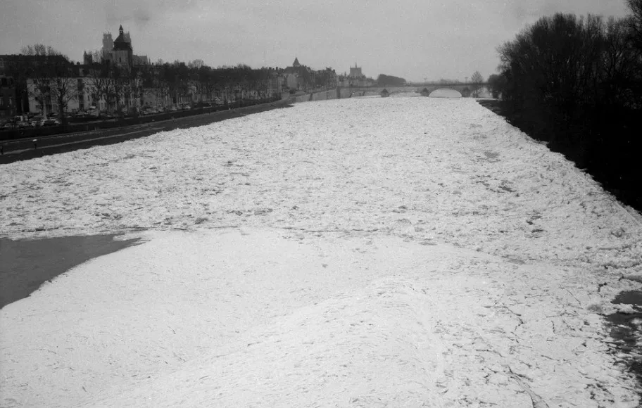 Froid et embâcle autour d Orléans