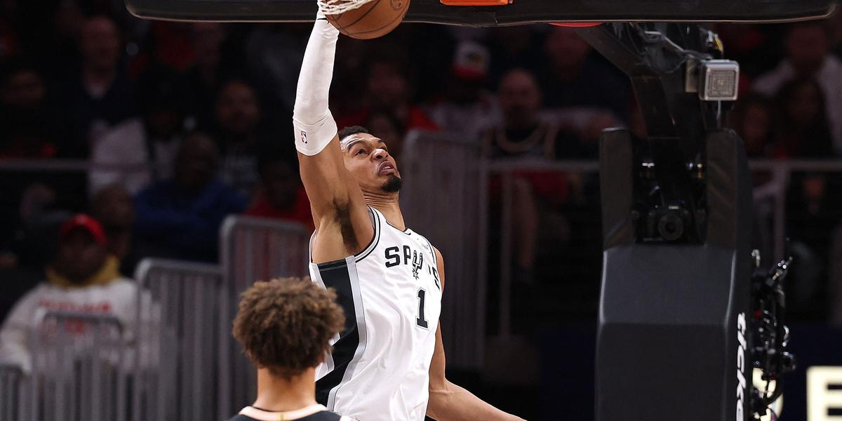 Victor Wembanyama durant un retour en NBA