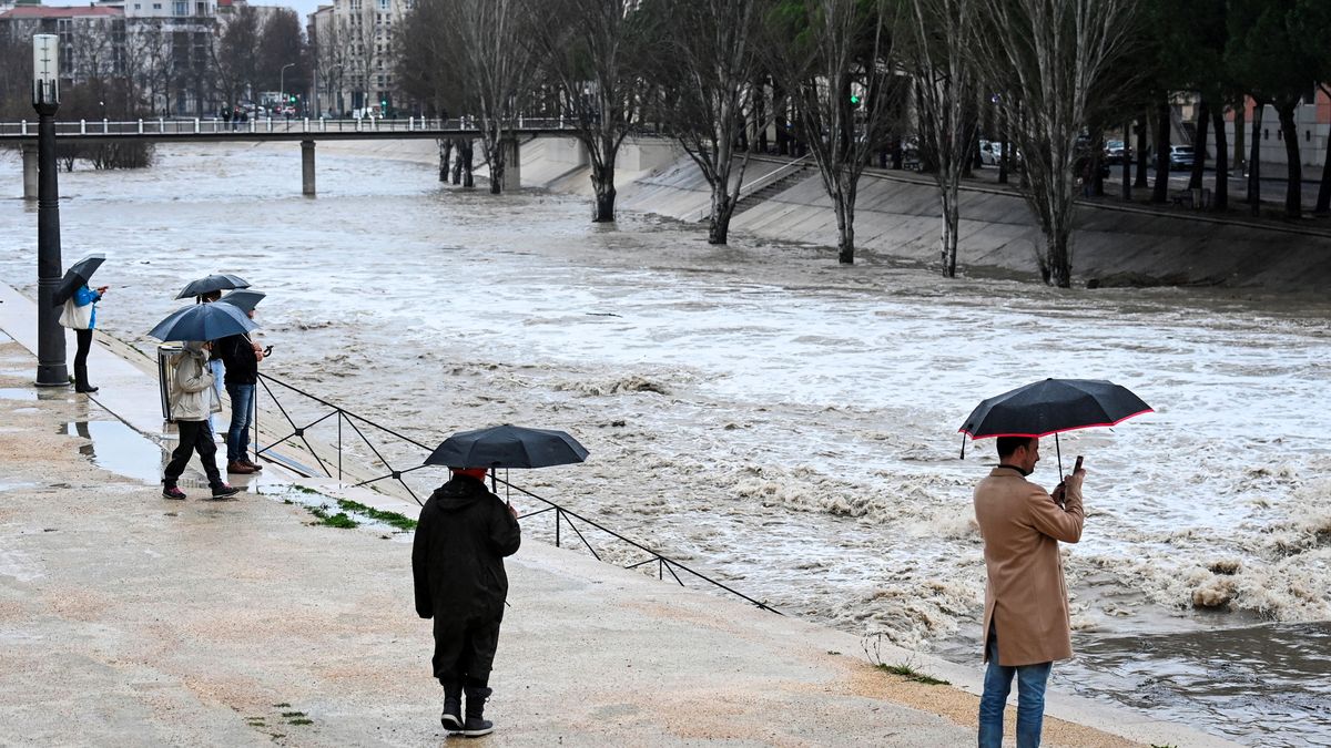 Vue des crues autour d'Agde et Montpellier