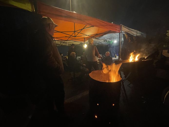 Les agriculteurs sur le rond-point de Séméac