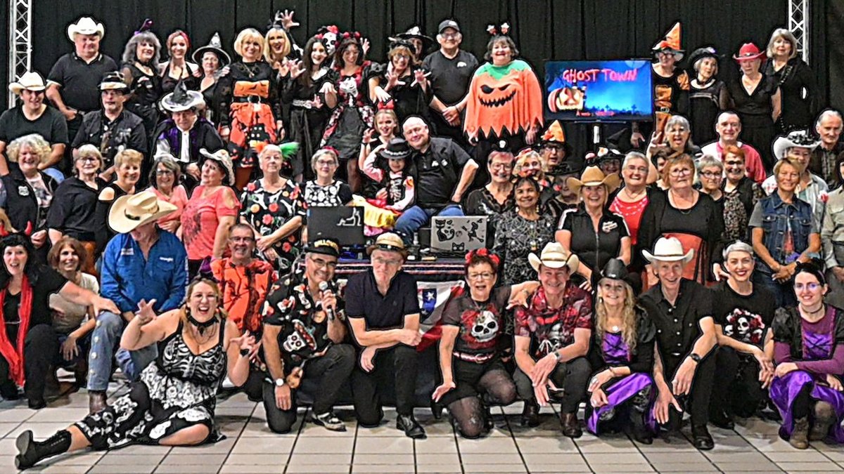 Bal country BWD 65 à Vic-en-Bigorre ambiance festive