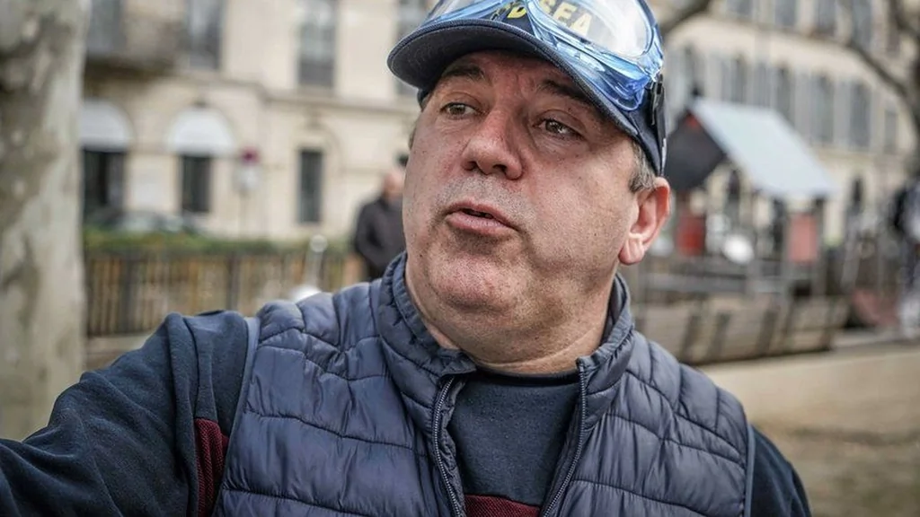 Mobilisation agricole dans le Gard : plus de 500 agriculteurs bloquent les accès autoroutiers