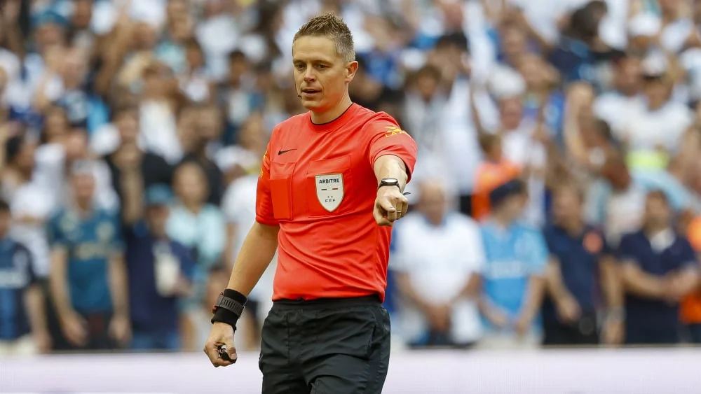 OM : Marc Bollengier arbitre lors du match contre Nantes au Vélodrome