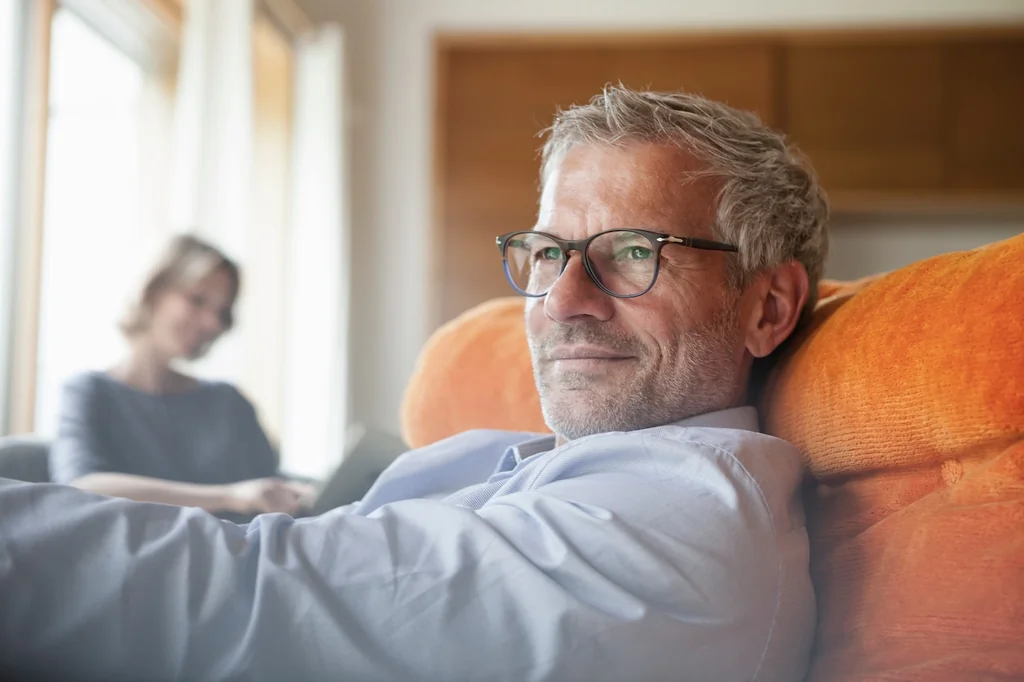 Reprendre contact avec d'anciens amis : est-ce encore possible ?
