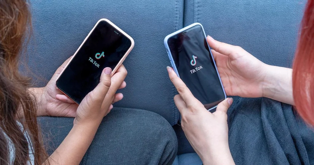 Royaume-Uni : le gouvernement dépense 1 million de livres pour les influenceurs depuis 2024