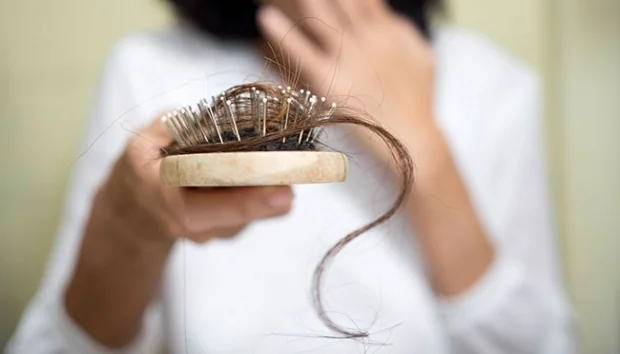 Stress et perte de cheveux : comment préserver votre santé capillaire