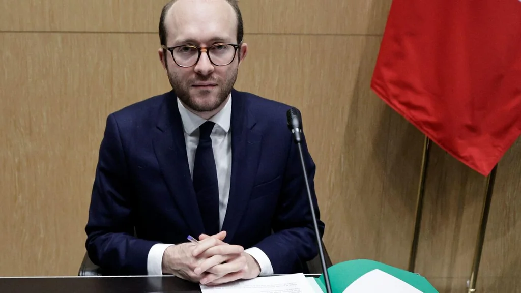 Suspension des convocations de la commission sur l’audiovisuel public