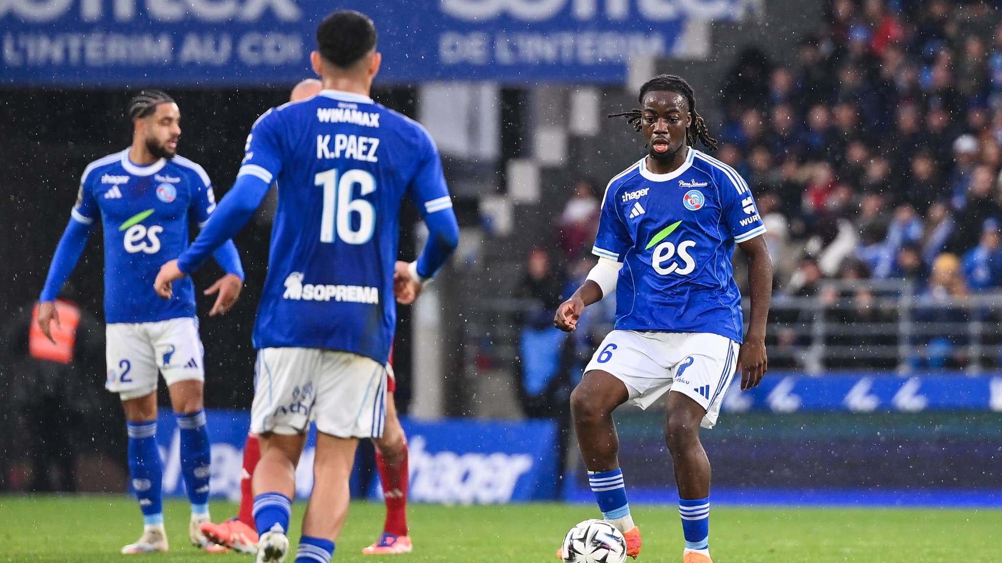 Ismael Doukoure Strasbourg en action lors du match