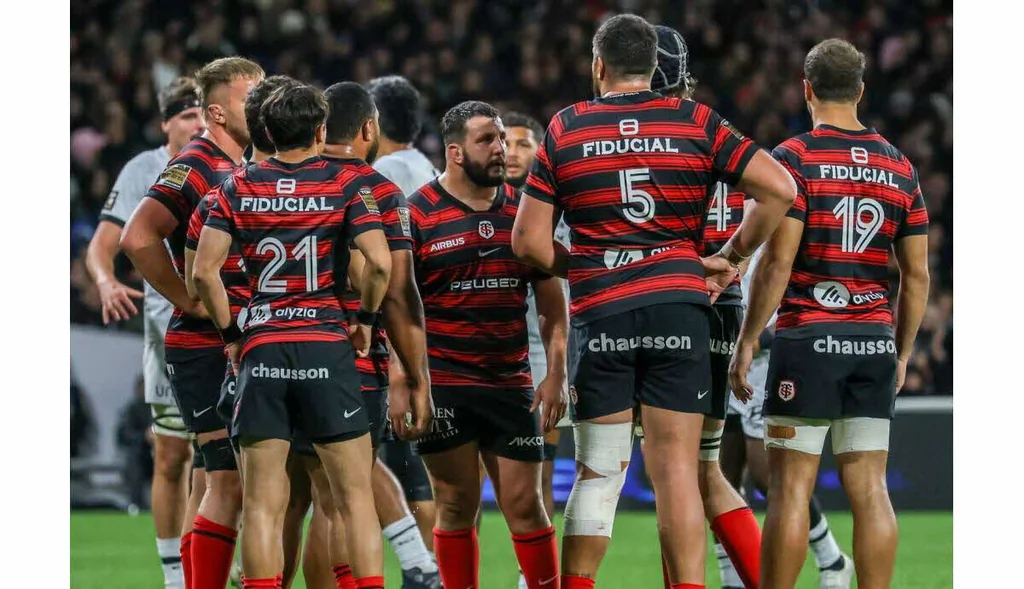 Top 14 : Toulouse en tête, Bordeaux et Toulon visent le podium