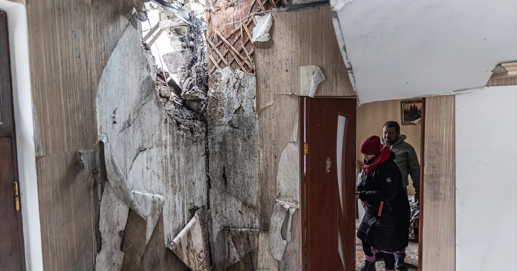 Guerre Russie-Ukraine, jour 1 413 : accords de Paris et frappes