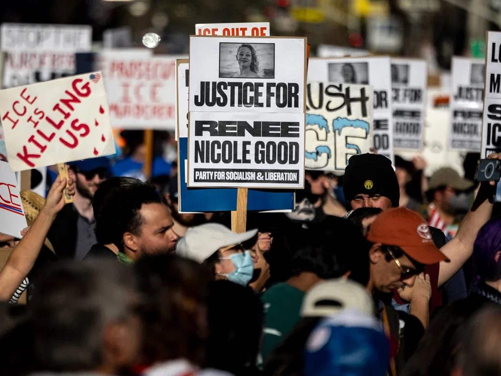 Manifestations aux États-Unis après la mort de Renee Nicole Good