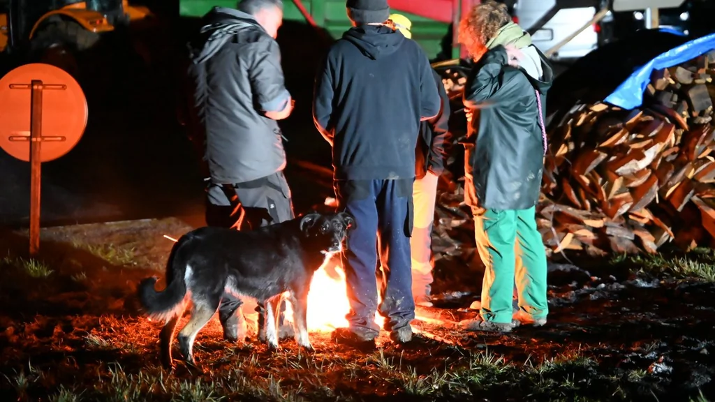 Agriculteurs en colère : occupation d’un rond-point à Montfaucon
