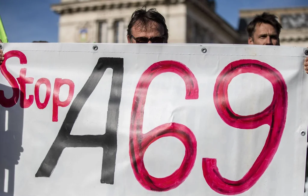 Autoroute A69 : La justice ordonne la suspension des travaux non autorisés