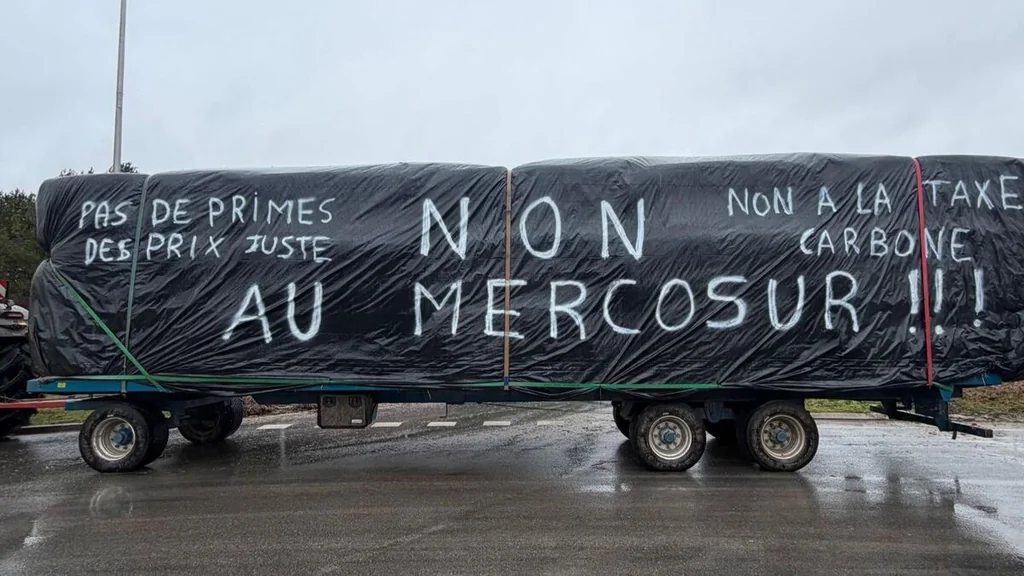 Blocage des agriculteurs à Vatry : une mobilisation contre la politique agricole