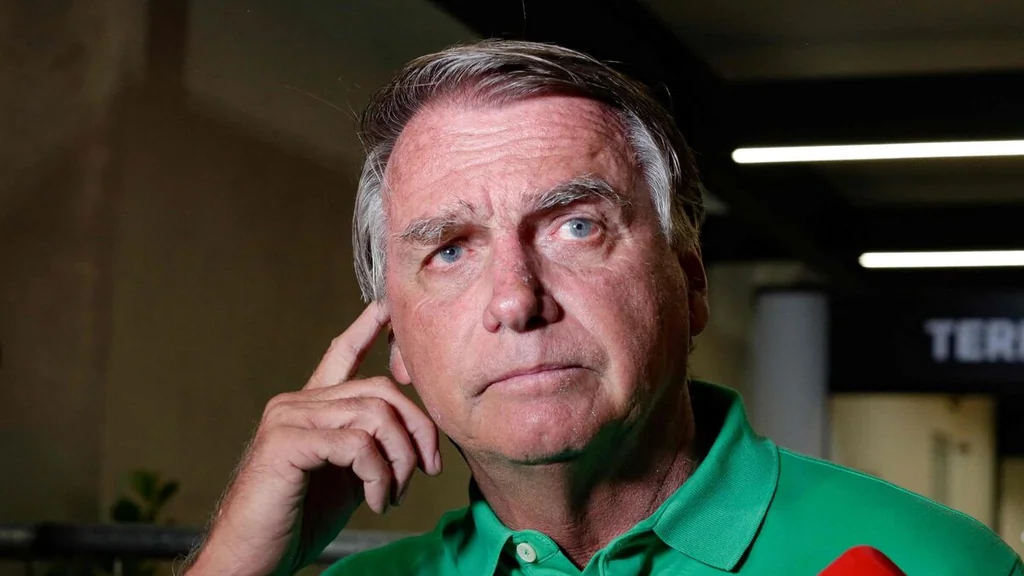 Brésil : la Cour suprême refuse la demande d’assignation à domicile de Bolsonaro